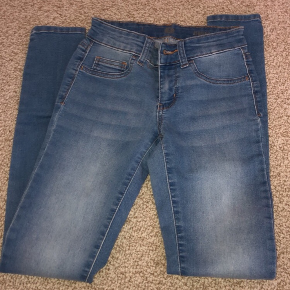 jeans